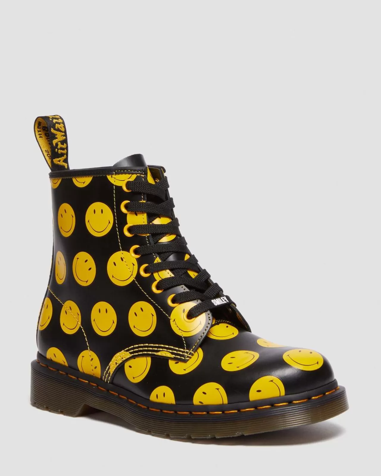 Originals | Ankle Boots^Dr. Martens 1460 Smiley® Smooth Leather Lace Up Boots Black — Smooth Leather