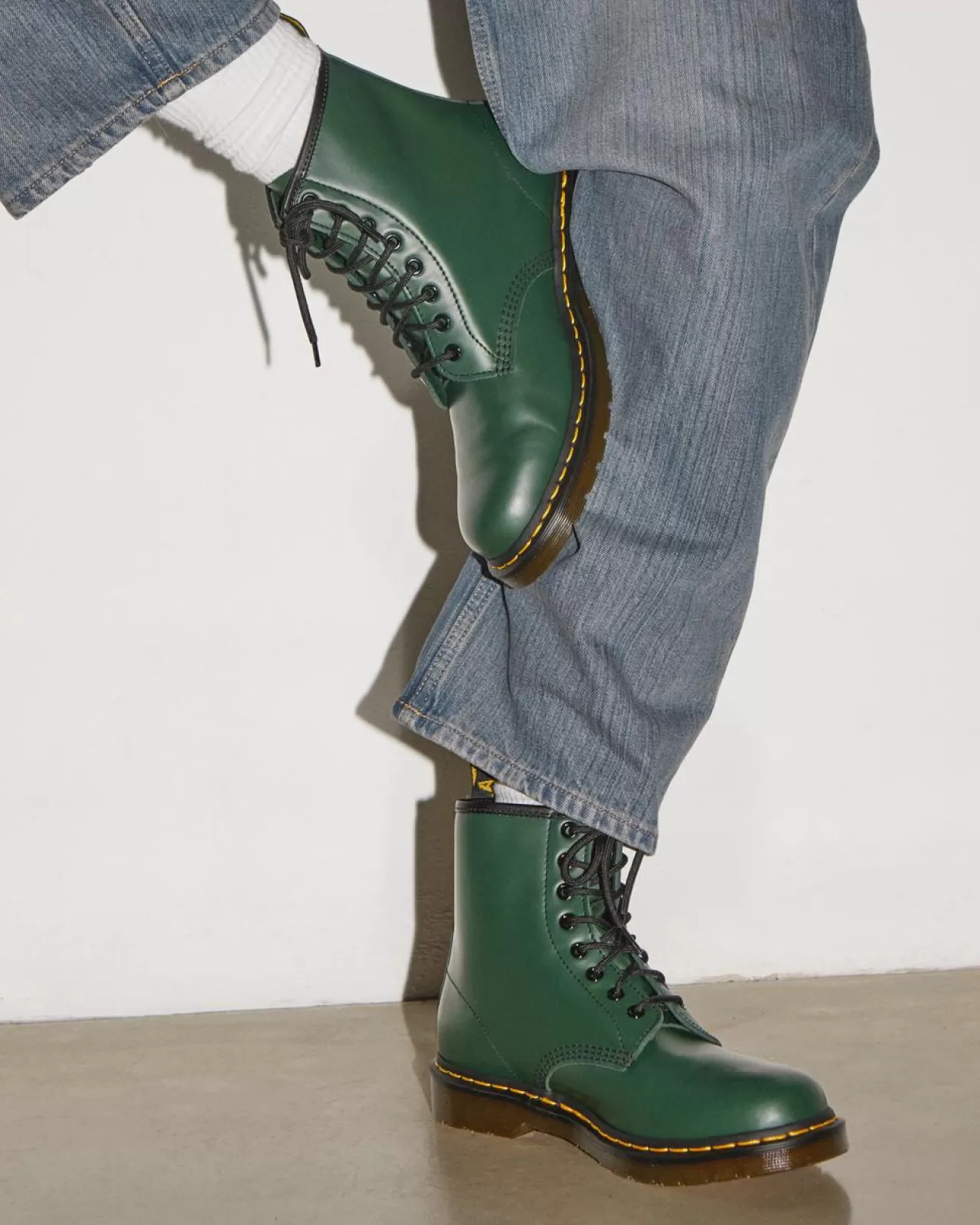 Originals | Ankle Boots^Dr. Martens 1460 Smooth Leather Lace Up Boots Green — Smooth Leather