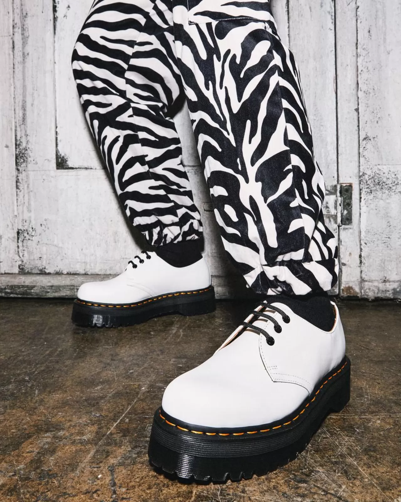 Sale | Platform Shoes^Dr. Martens 1461 Smooth Leather Platform Shoes White — Polished Smooth