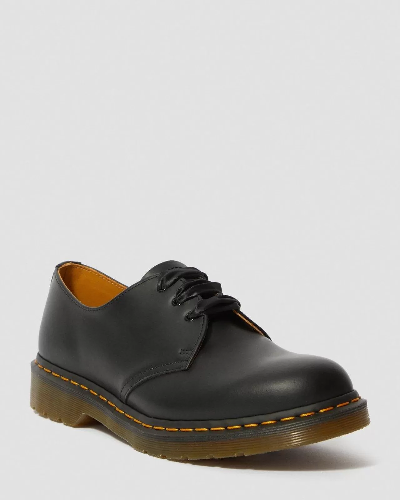 Laces | Accessories^Dr. Martens 26 Inch Ribbon Shoe Laces (3-Eye) Black — Ribbon