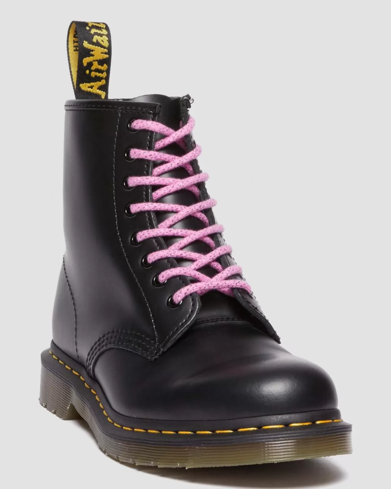 Laces | Accessories^Dr. Martens 55 Inch Round Shoe Laces (8-10 Eye) THRIFT PINK — Polyester