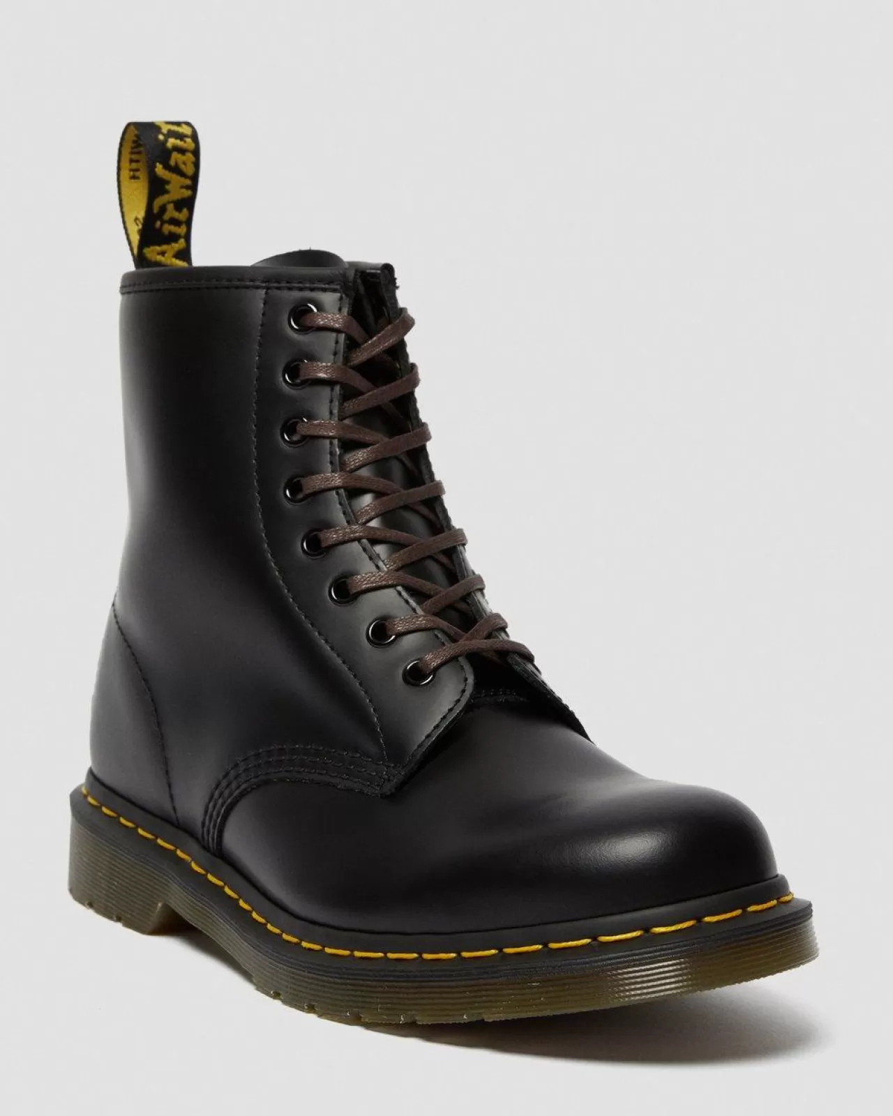 Laces | Accessories^Dr. Martens 55 Inch Waxed Flat Shoe Laces (8-10 Eye) Brown — Tetoron