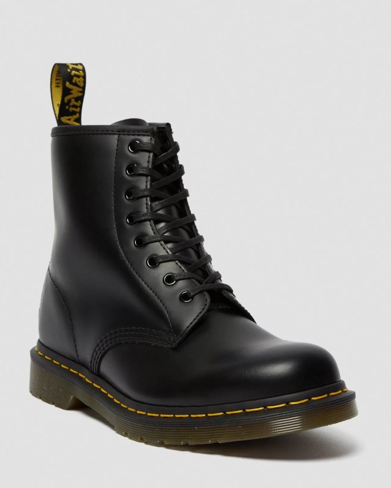 Laces | Accessories^Dr. Martens 55 Inch Waxed Flat Shoe Laces (8-10 Eye) Black — Tetoron