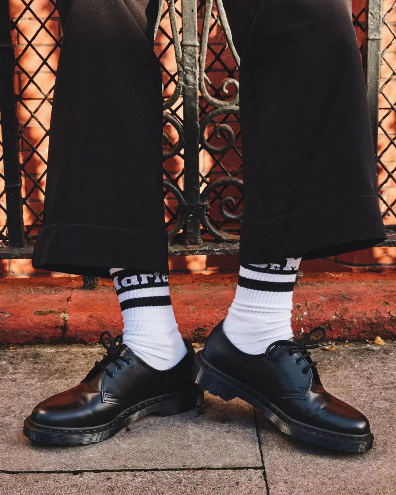 Socks | Accessories^Dr. Martens Athletic Logo Organic Cotton Blend Socks White+Black — Cotton Blend