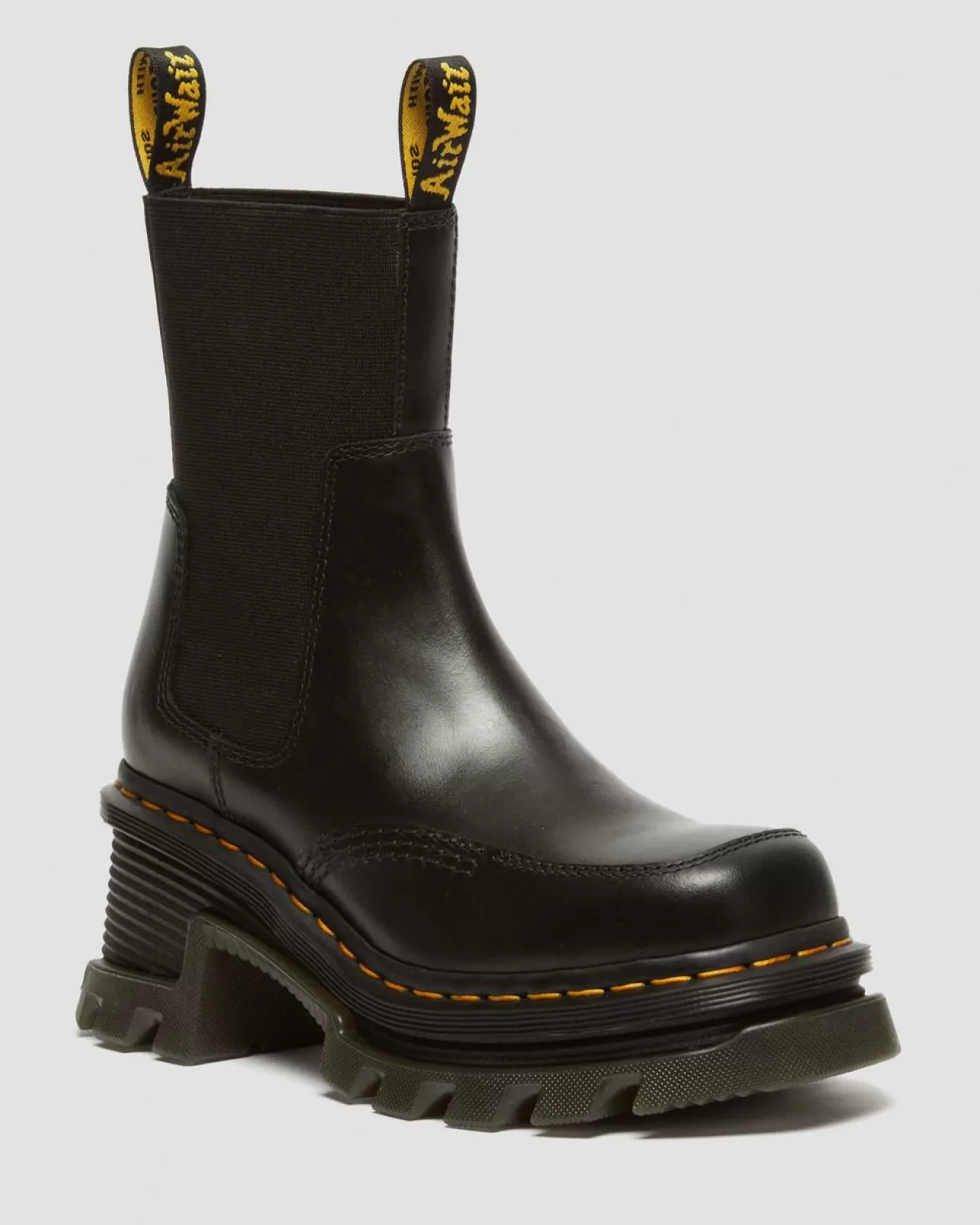 Heeled Boots | Chelsea Boots^Dr. Martens Corran Chelsea Atlas Leather Heeled Boots Black — Atlas