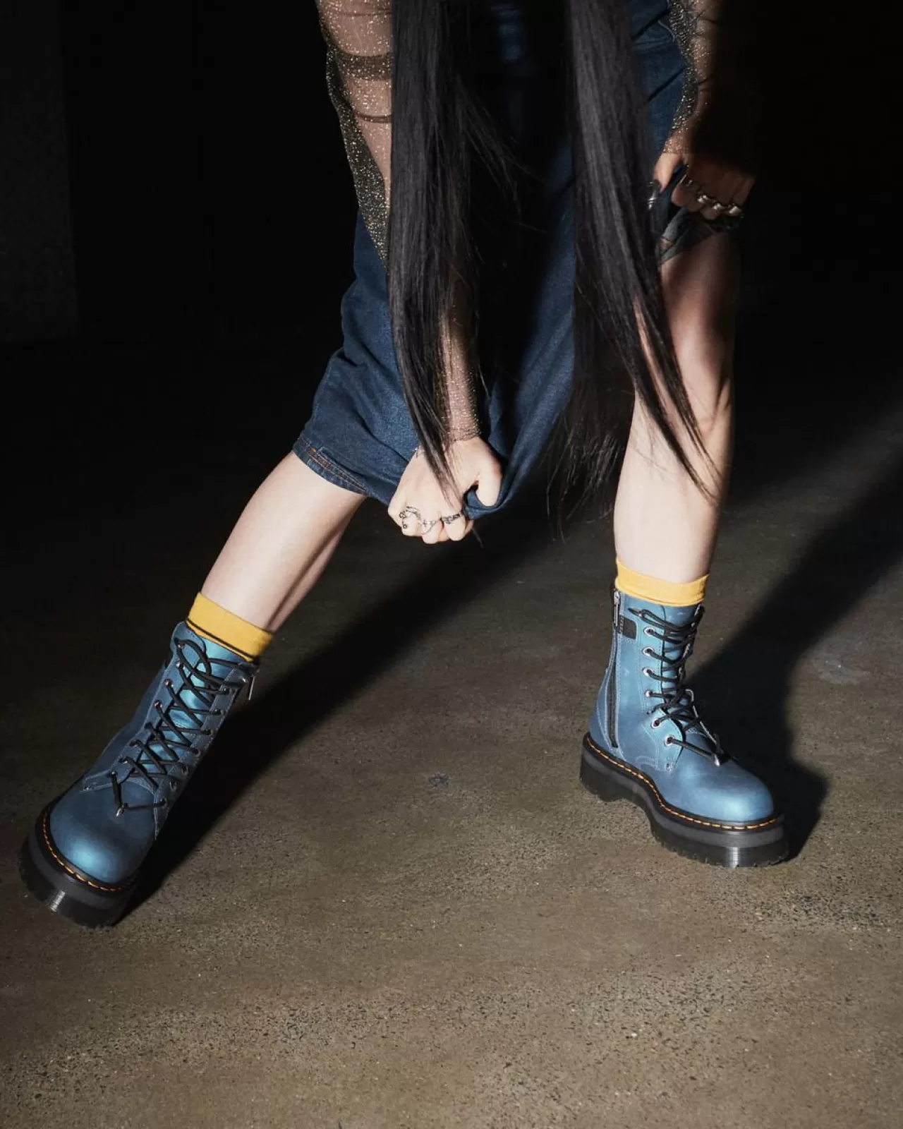 Sale | Platform Boots^Dr. Martens Jadon II Boot Hardware Pull Up Leather Platforms DEEP BLUE — Pull Up Shift