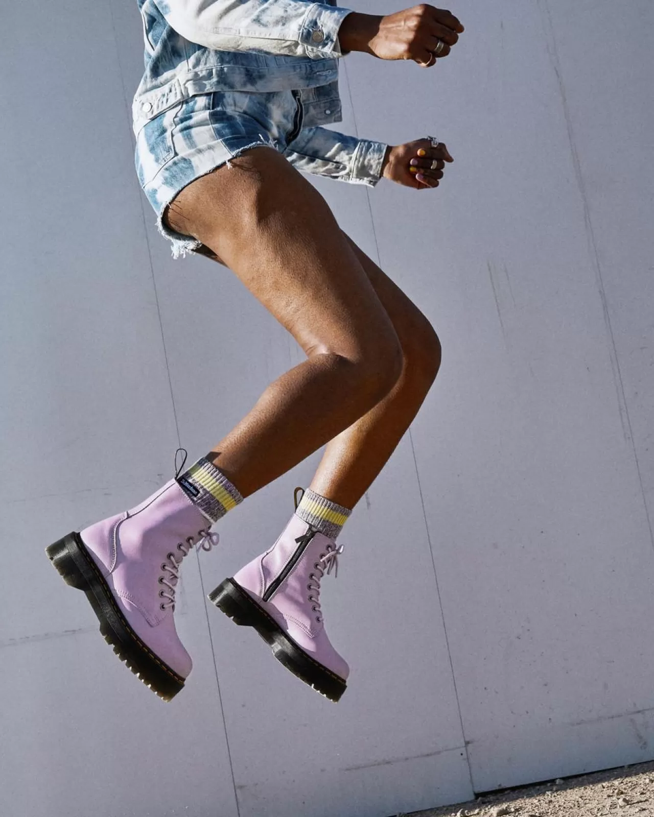 Sale | Platform Boots^Dr. Martens Jadon III Boot Pisa Leather Platforms Lilac — Pisa