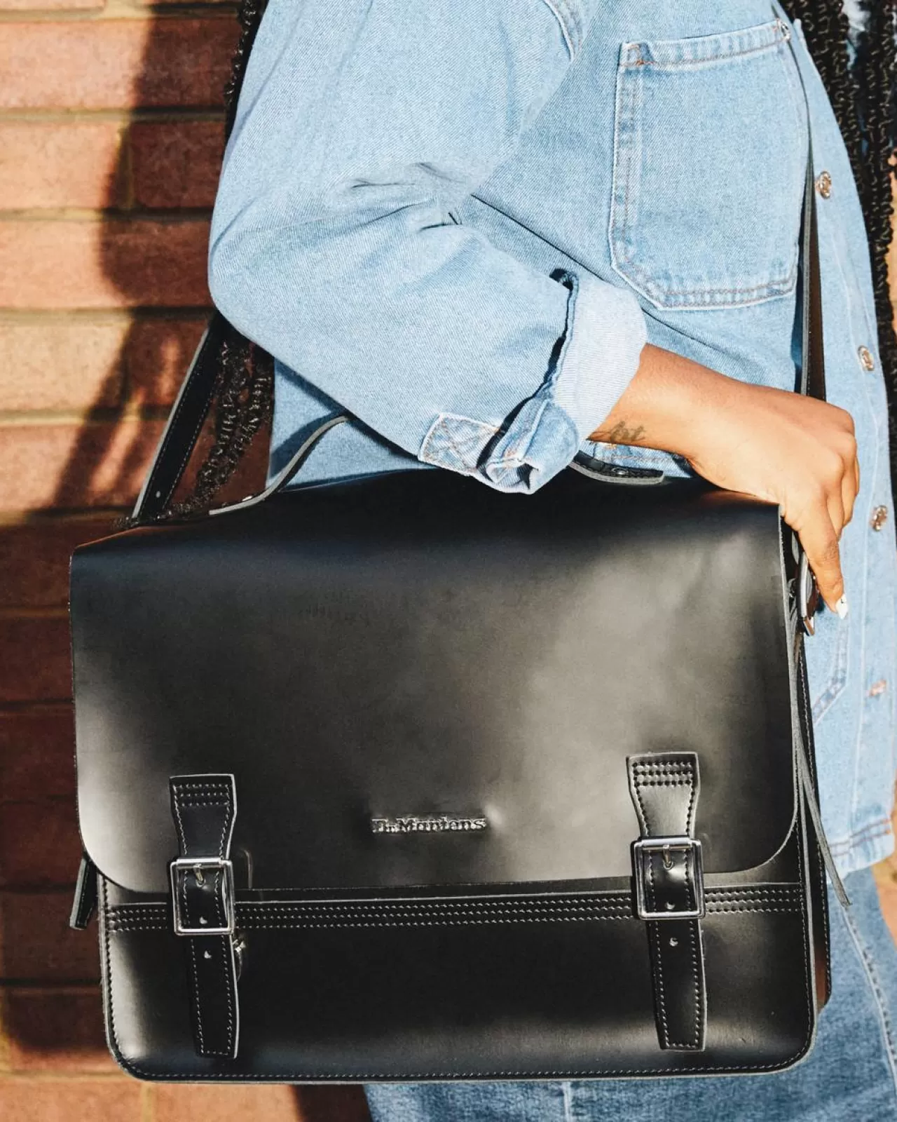 Accessories | Bags^Dr. Martens Leather Box Crossbody Messenger Bag Black — Kiev+ Smooth