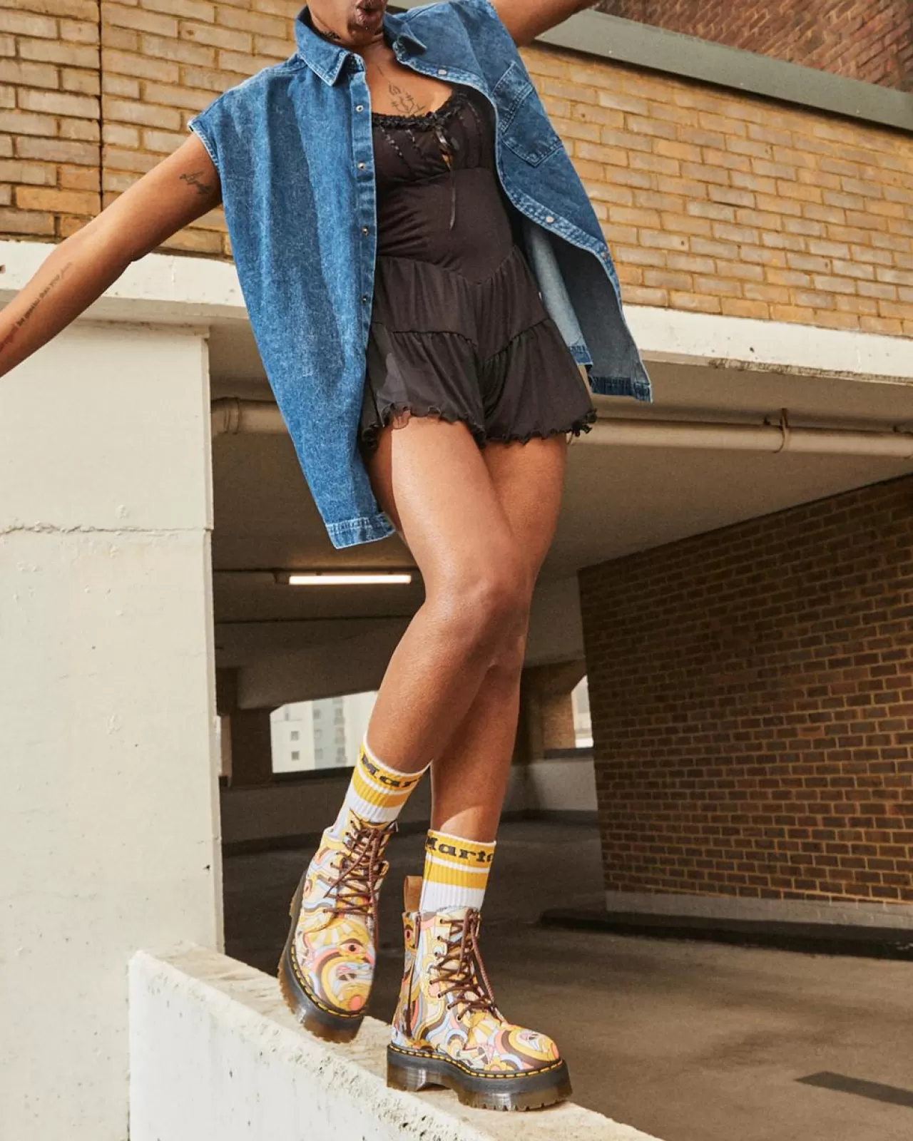 Sale | Sale^Dr. Martens Vegan Jadon Boot Retro Canvas Platforms Retro Ray — Canvas